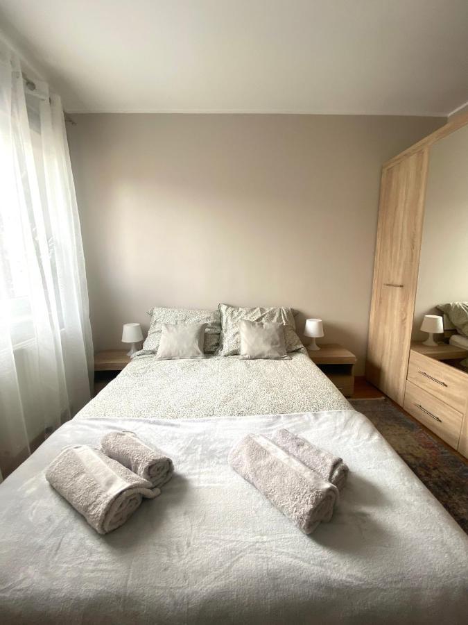 Appartamento Apartament Malczewskiego Blisko Centrum Danzica Esterno foto